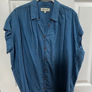 Button down short sleeve top